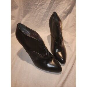 Calvin Klein Jazz booties black women's size 8.5 M